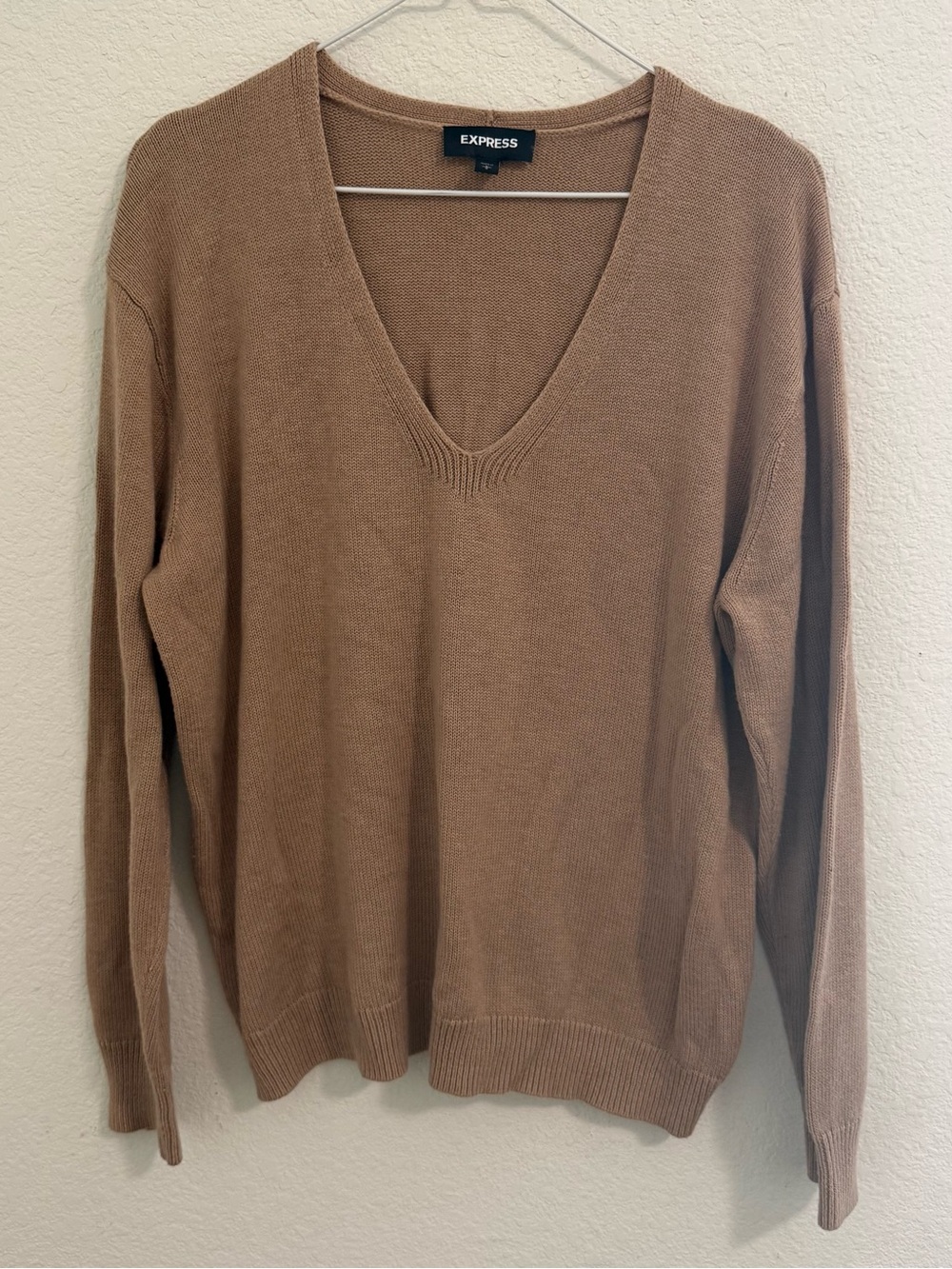 Express Women's V-Neck Sweater in Camel Brown
